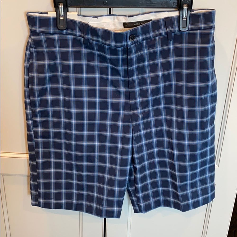 NWT Greg Norman shorts